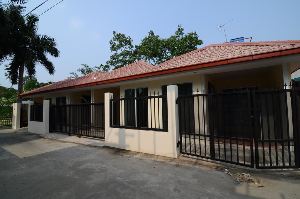 Vista Residence Yangon Luaran gambar