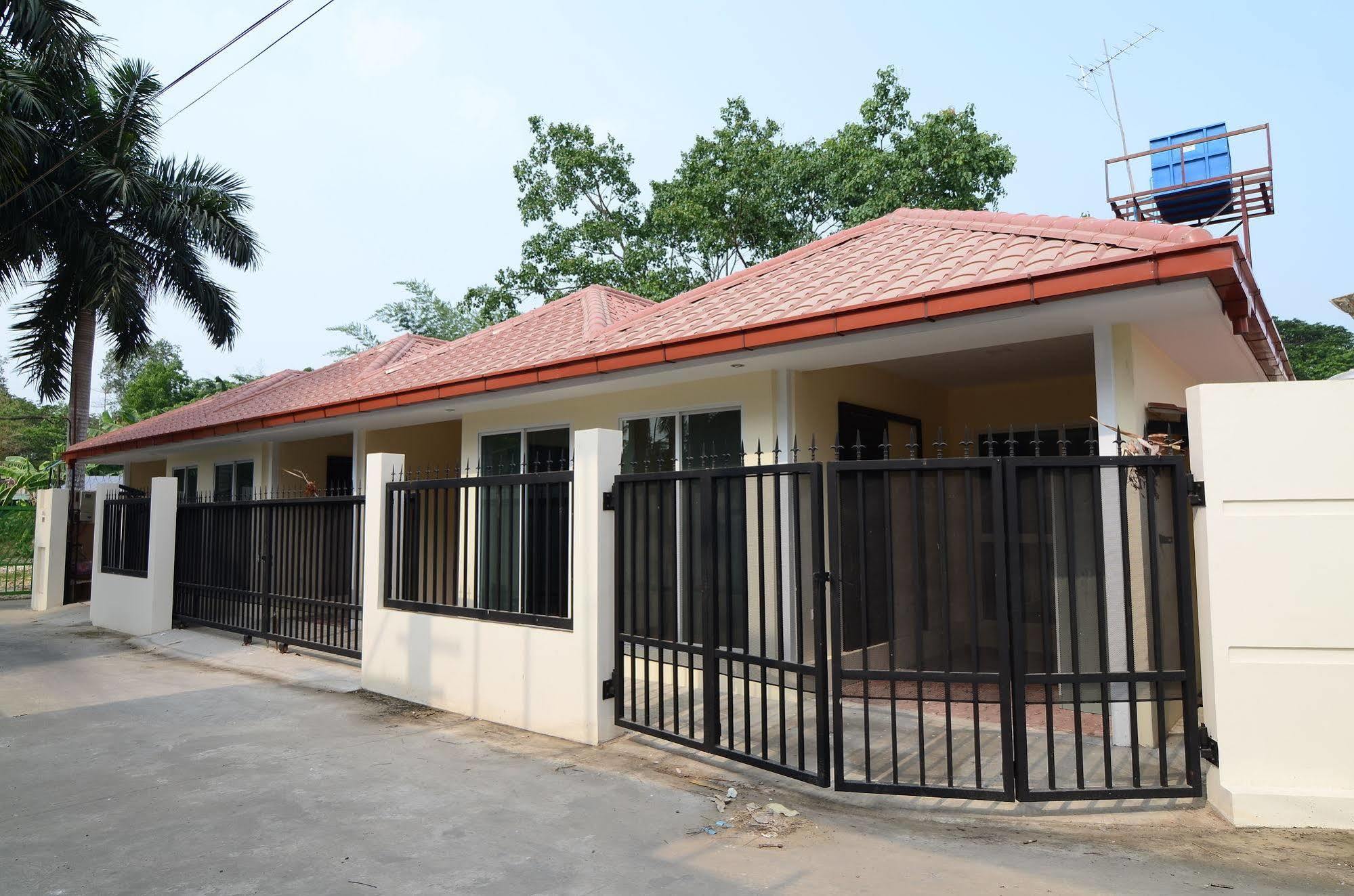Vista Residence Yangon Luaran gambar